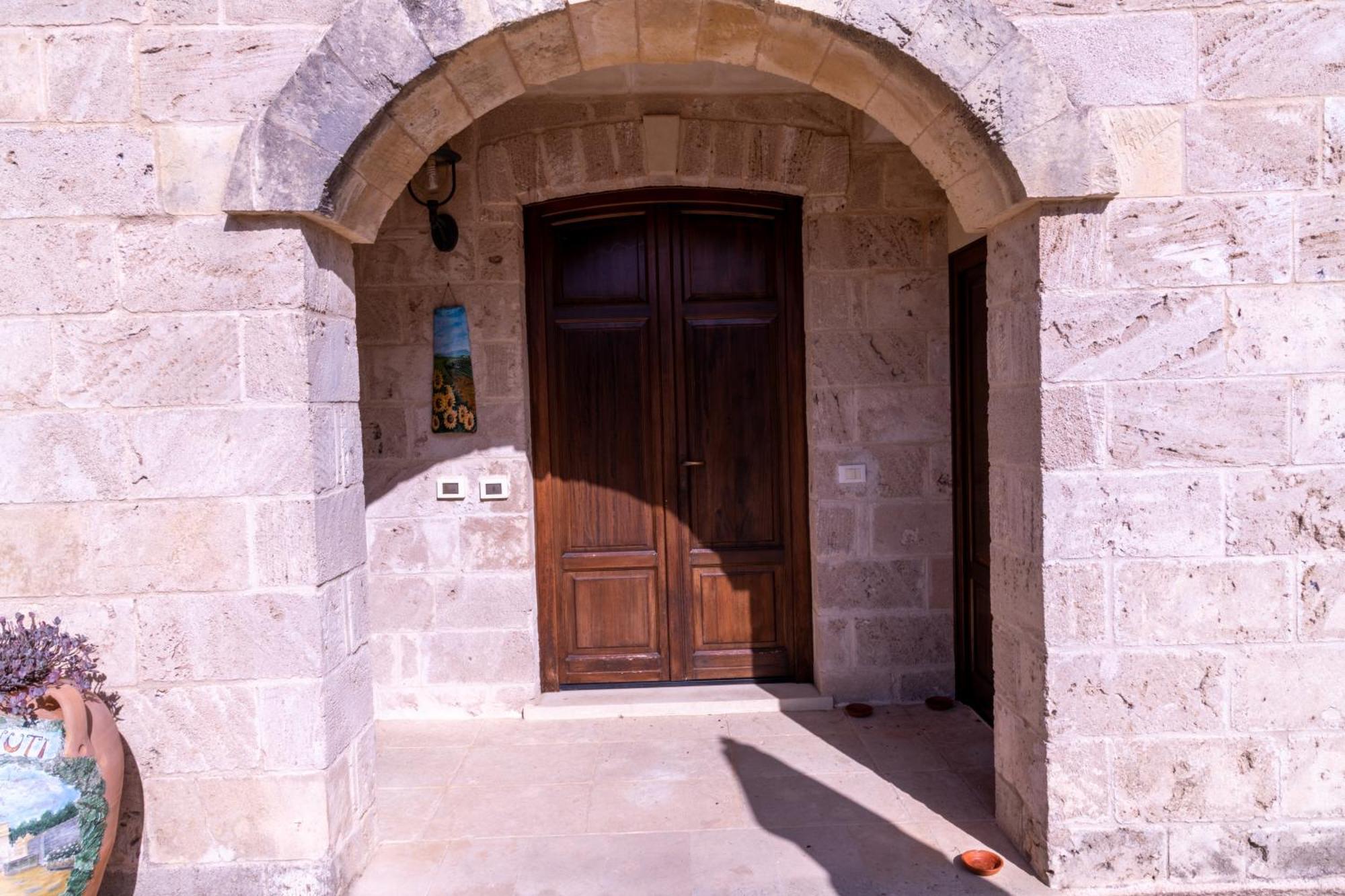 Masseria Caliani Borgagne Bagian luar foto